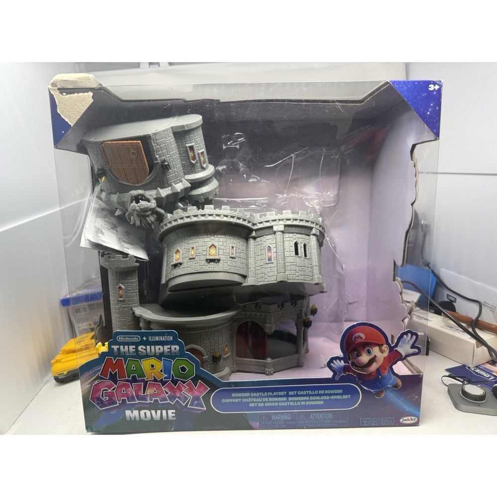 Nintendo Super Mario Galaxy Movie Deluxe Bowser Castle Playset Jakks Pacific